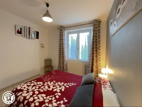 Charming Cottage for 2 in Renovated Barn with Private Terrace, Near Rail Bike Trail - Image 4