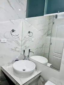 Nice apartment and good location! - Image 3