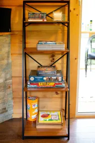 Serenity Ridge Cabin E: Couple's Holiday - Image 2