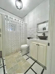 Large home in Portland Parrish - Image 5