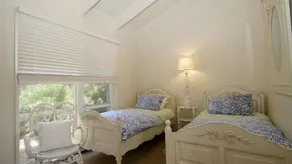 Barnett Place 6 - Image 2