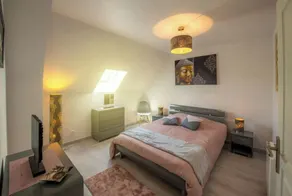 SPACIOUS HOUSE WITH JACUZZI AND SAUNA - Image 4