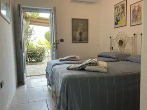 Villa with Pool in the Picturesque Salento Countryside - Image 4