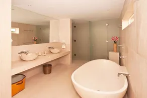 Balinese Villa with Ocean Views and Pool - Tom Tom - Image 2