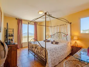 Fantastisk privat feriebolig for 8 personer med WIFI, pool, klimaanlæg, TV og terrasse - Image 4