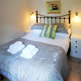 Scafell Sleeps 4 (2 Bedrooms) - Image 5