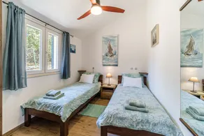 Nice little house with 2 pools (heated) and sea view - Image 4
