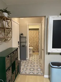 COZY STUDIO WITH PRIVATE PATIO AND HEATED POOL - Image 3