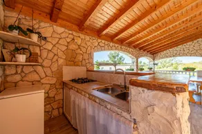 Holiday House Laetitia with pool - Image 4