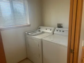 Fully Furnished 2 Bedroom Condo - Pet Friendly!  30 Day Minimum Stay Required. - Image 2