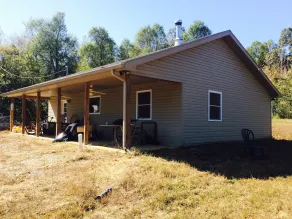 Cabin in the middle of nowhere.  Built in 2011. - Image 4