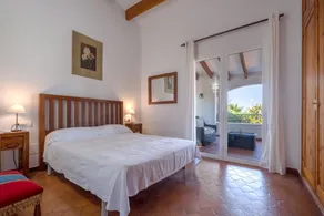 Villa \"Los Arcos\" avec piscine et vue sur la mer - Image 4