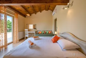 Beautiful Villa Cicibella with pool in Barban - Image 4