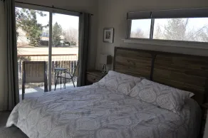 3 BR House for Families & Professionals - Walk to Trails, Breweries, Restaurants - Image 5