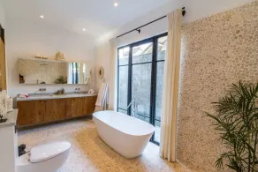 Villa Taijasa - Luxury 5BR Villa with 20m Pool - Image 3