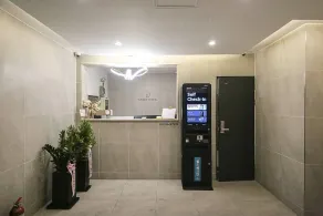 Arden Hotel - Image 2
