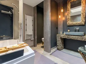 Luxury Villa with Private Island, Heated Pool, Spa & Sauna near Nantes - Image 2