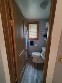 Newley renovated  3 bed room 2 bath, on Indian river with boat dock, 1,092 sq ft - Image 4