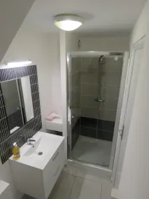 Apartamento no centro histórico, com terraço na porta da Camargue - Image 2