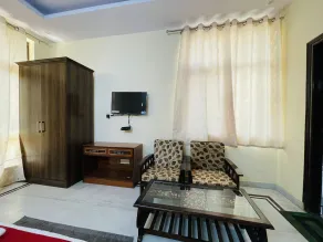 HM Palace Noida, - Image 5