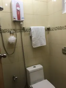 Casa completamente amueblada de 2 aires, ideal para familias de vacaciones. - Image 2
