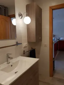 Moraira Centre Refubished Apartment with Pool & Aircon near Beach, Marina & Bars - Image 5