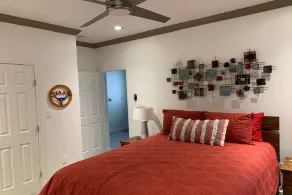LUXURY CLEAN in Fair Park nr Deep Ellum/Conv Ctr /Bishop Arts/Uptown/Dos Equis - Image 5