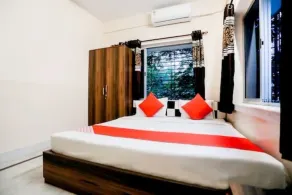 Saver Rooms with amenities near biswa bangla gate and kolkata airport - Image 3
