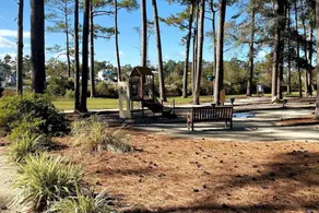 Spacious 2-Bedroom Condo in St. James Plantation - Image 4