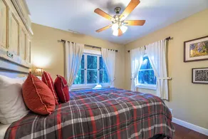 Little Red House Plus -Russian River Retreat~Golf~ Hot Tub~ Dog ~ Family Fun! - Image 5
