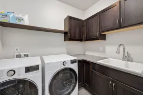 Entertainment Oasis>1st-floor Master>Mountain View - Image 3