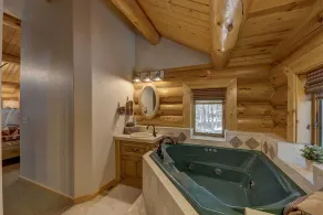 Dana Rosa True Log Home In The Pines w/ AC! - Image 4