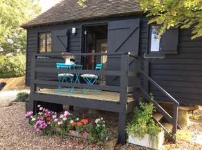 The Granary by Bloom Stays - cute lodge sleeps 2 guests  in 1 bedroom - Image 5