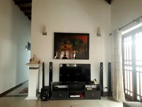 Bleiben Sie dem antiken Kotte in einem luxuriösen Zuhause näher - Image 2