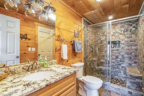 Gemütliche rustikale Hütte mit wunderbaren Ausblicken auf die Smoky Mountains - Image 4