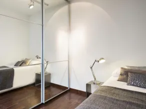 Rymlig lägenhet nära Teknon med liten terrass för 4 pax - gratis WiFi - Image 5