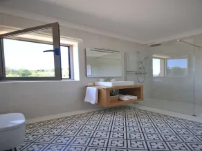 Superb Ponte de Lima Villa | 4 Bedrooms | Villa Arrincao | Sauna | Stunning Valley Views - Image 2