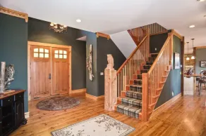Grand White Mountain Home - Image 2