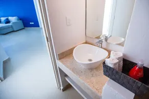 Charming Huge PH with Private Rooftop and Jacuzzi - Image 3