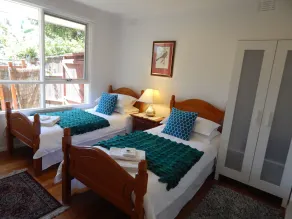 Laurel House, peaceful suburban retreat in the heart of leafy Blackburn. - Image 5