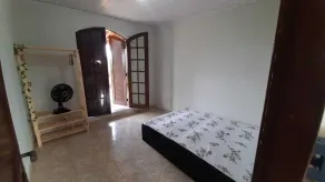 House 50m from the beach with a side view of the sea. - Image 2