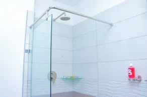Lux Suites Tatu City Vacation House - Image 5