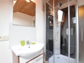 Charming Apartment for Couples and Families - Image 3