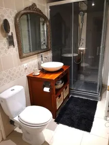 Luxury two bed apartment with private, heated indoor pool - Image 2
