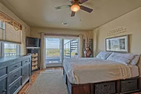 \"Bay Dream\" Avalon - 360 Views - Hot Tub - Roof Deck - Bike To Beach - Image 4