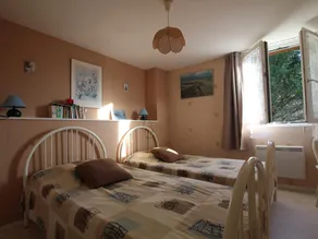Comfortable semi-detached house between sea and countryside - Image 4