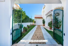 Villa med privat indhegnet pool - WIFI - Få minutters gang til stranden - Image 4