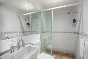 Villa Aqua 6 - Riverfront Noosaville - Image 3