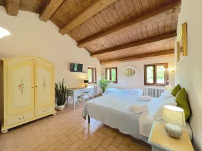 Villa Il Noceto mit privatem Pool, für 17 Personen, 5 Schlafzimmer,nahe dem Meer - Image 4