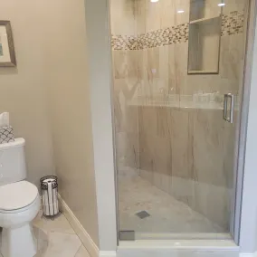 Resort living-6 pools, tennis, boche and more! Lakefront unit! - Image 3